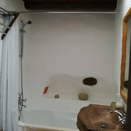 Villa Oliveira Surf House Ericeira Santo Isidoro