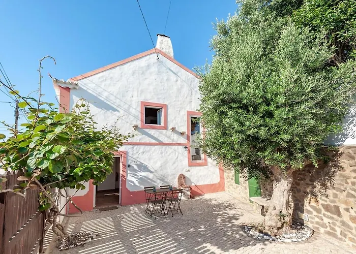 Villa Oliveira Surf House Ericeira *