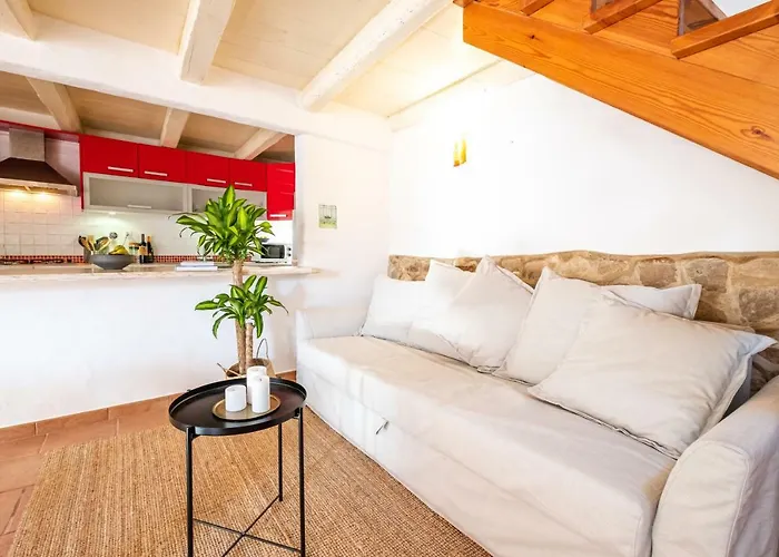 Oliveira Surf House Ericeira Santo Isidoro